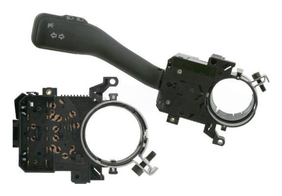 Перемикач на рульовій колонці, AUDI A2/A3/A6 00- 1.8-4.2/TDI, Swag 32921320